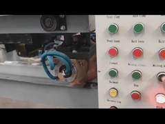 Máquina de soldadura por resistência para soldar cintos de aço