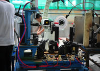 os sistemas robóticos da soldadura de 350A 500A para o metal presidem os pés da mesa 6,5&quot; tela do diodo emissor de luz da cor