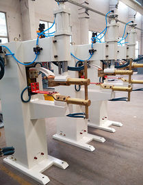 Equipamento de soldadura automática da elevada precisão, máquina de soldadura de aço do ponto da rede de arame