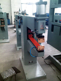 Único equipamento de soldadura automática do cilindro, máquina de soldadura industrial do ponto do enfileiramento