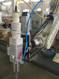 o sistema robótico do corte do laser da fibra 3D para o tubo de aço chapeia o multi sentido 300W
