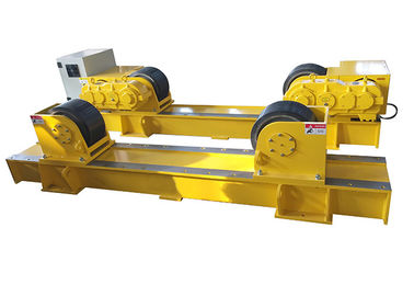 O automóvel ajusta a tubulação convencional do rotador do equipamento de soldadura da tubulação que gerencie Rolls