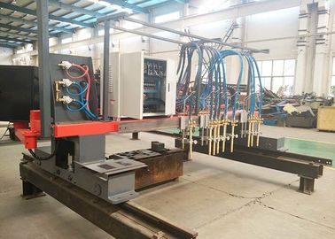 Tipo plasma do pórtico do CNC e máquina de corte automáticos da chama com as multi tochas da tira